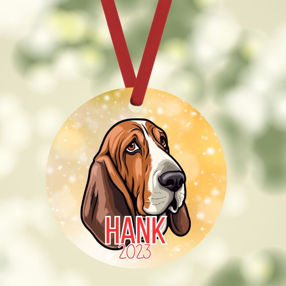 Personalized Basset Hound Christmas Ornament - Custom 3-inch Lightweight Aluminum Pet Keepsake - Add your pet's name and year for a unique holiday touch.